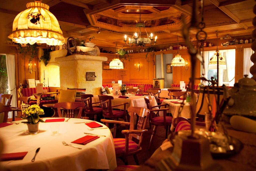 Landgasthof & Hotel Jagdhof Stralsund Luaran gambar
