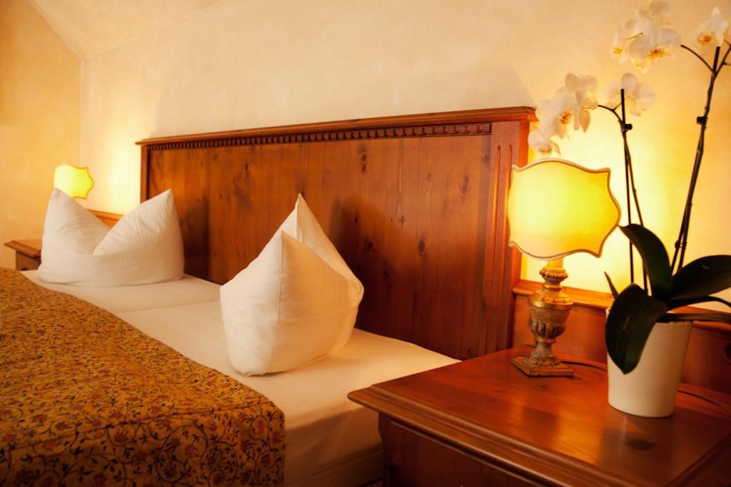 Landgasthof & Hotel Jagdhof Stralsund Bilik gambar