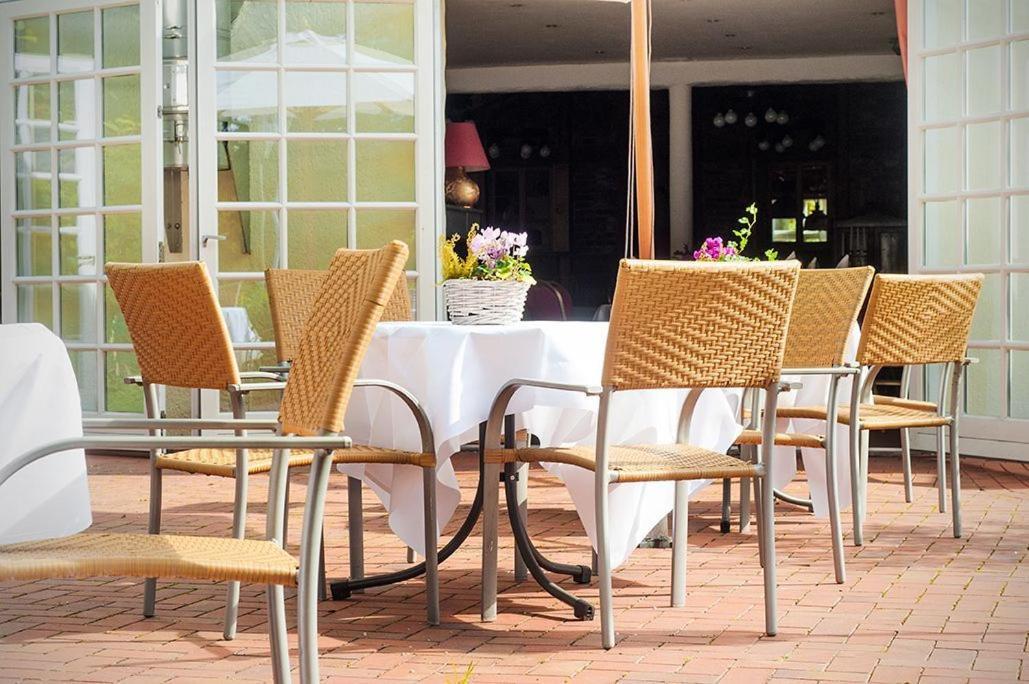 Landgasthof & Hotel Jagdhof Stralsund Luaran gambar