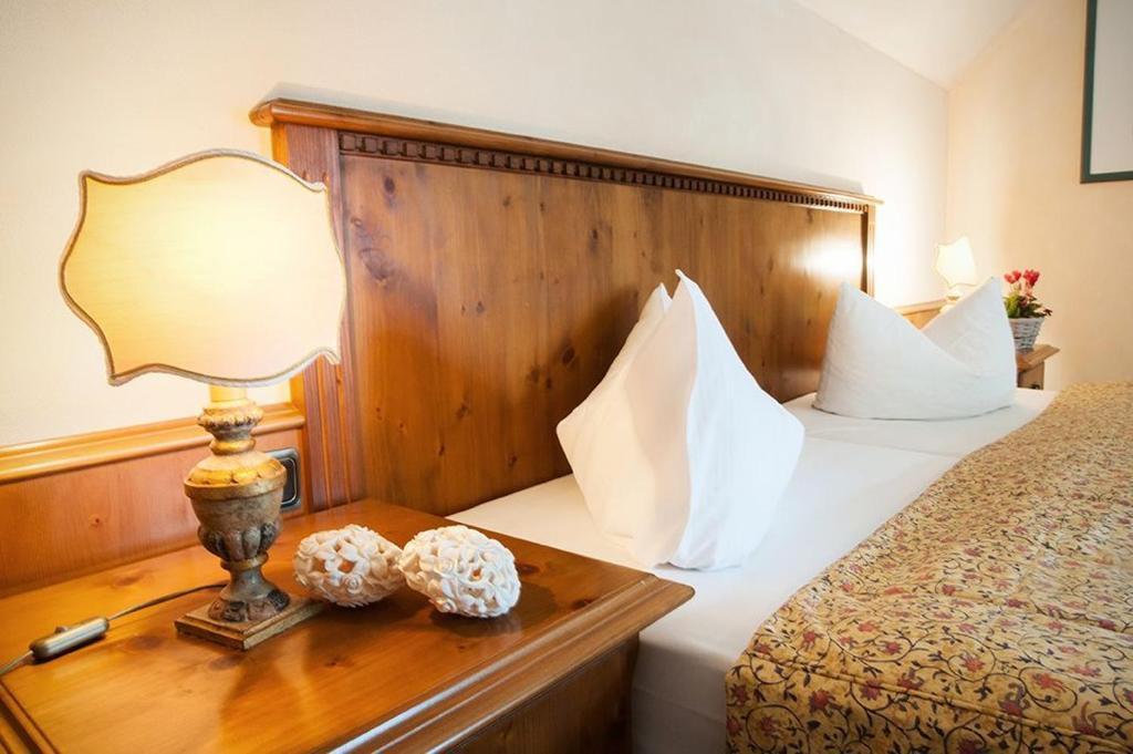Landgasthof & Hotel Jagdhof Stralsund Bilik gambar