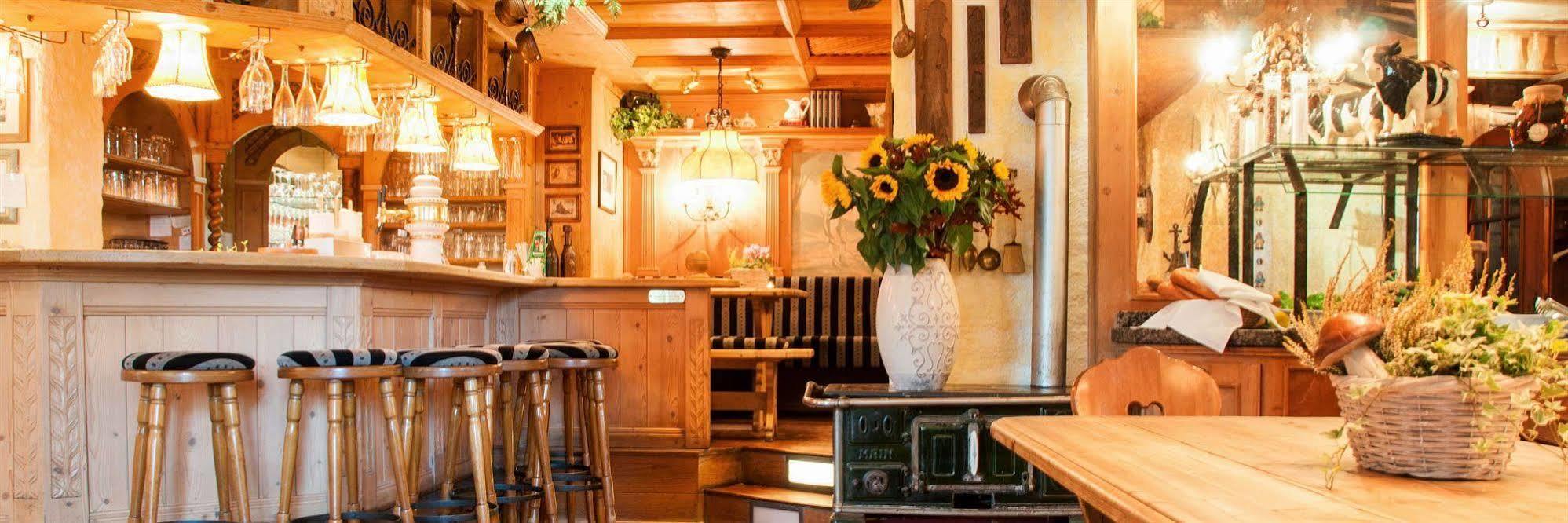 Landgasthof & Hotel Jagdhof Stralsund Luaran gambar